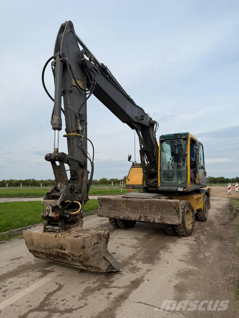 Volvo EW 160 B حفارات بعجل