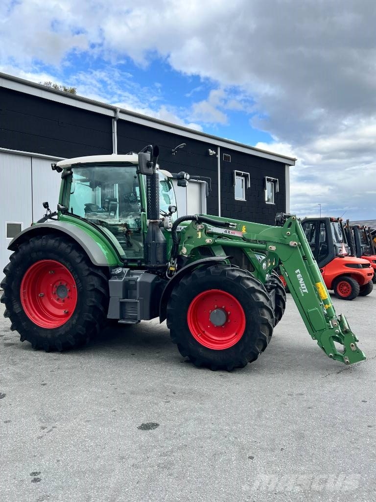 Fendt 516 Vario Profi الجرارات