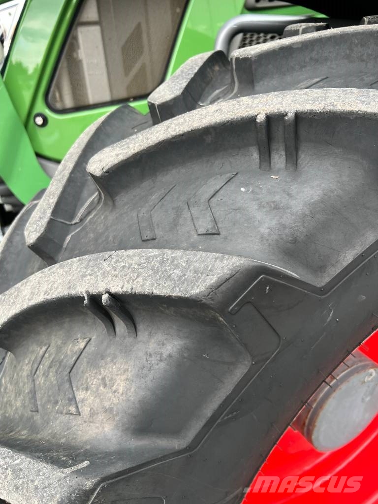 Fendt 516 Vario Profi الجرارات