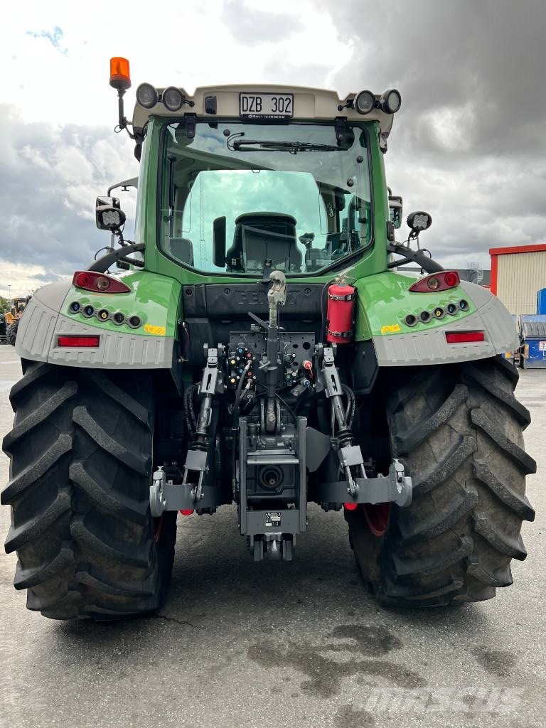 Fendt 516 Vario Profi الجرارات
