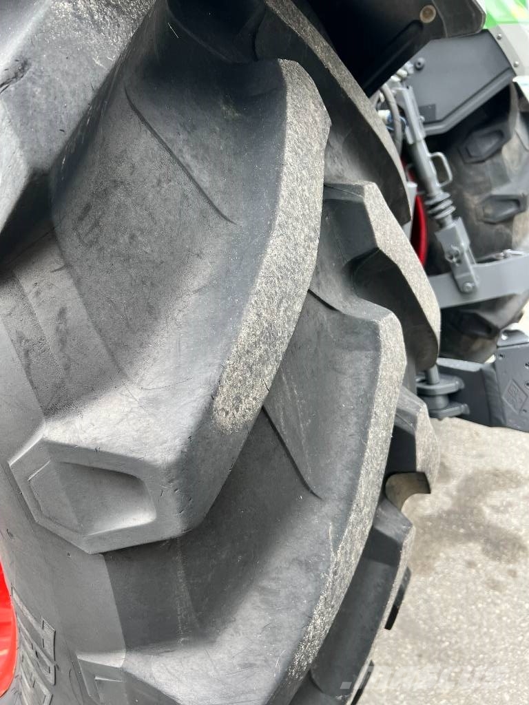 Fendt 516 Vario Profi الجرارات