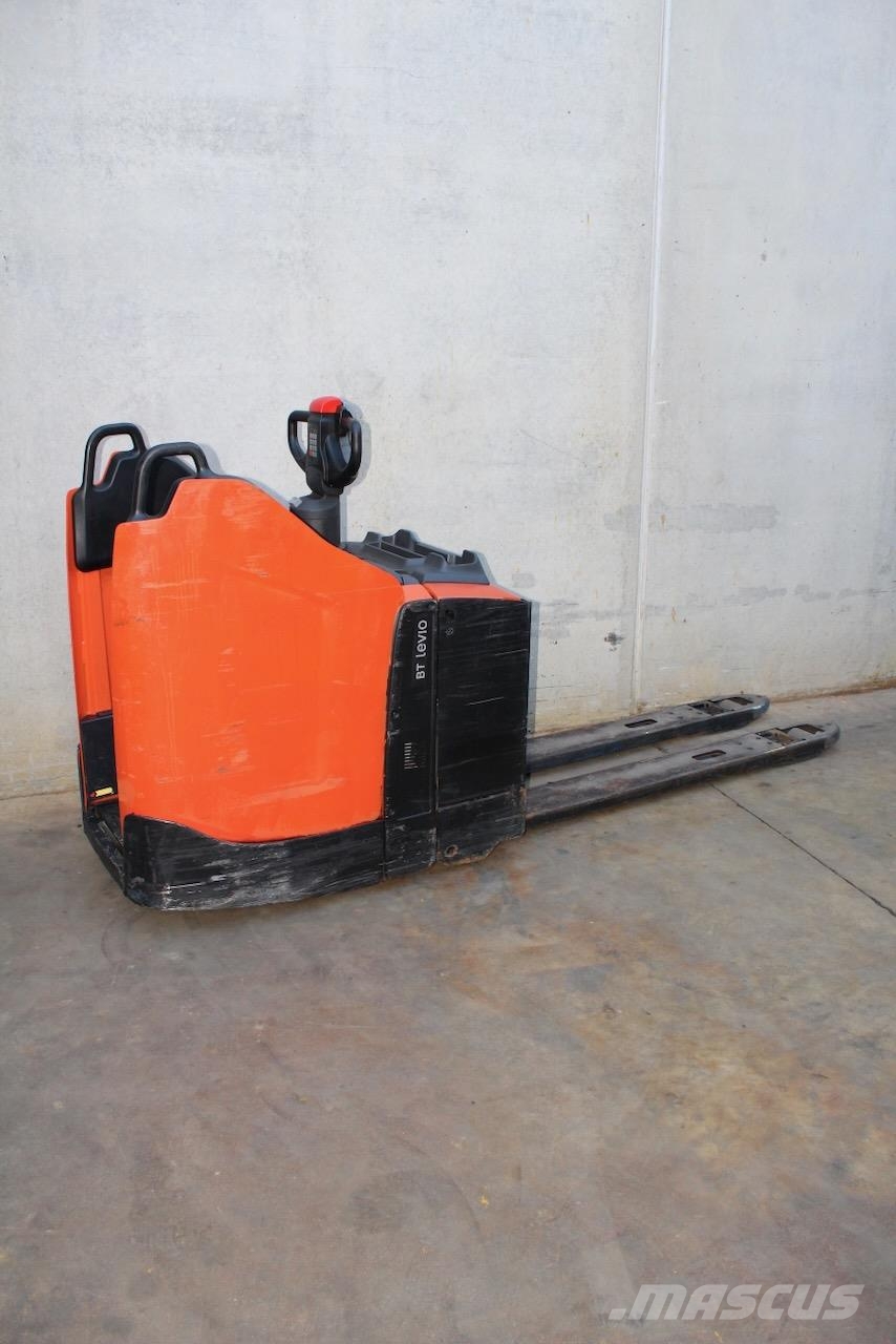 BT LPE 220 1590x550mm Elektriskie palešu ratiņi ar platformu