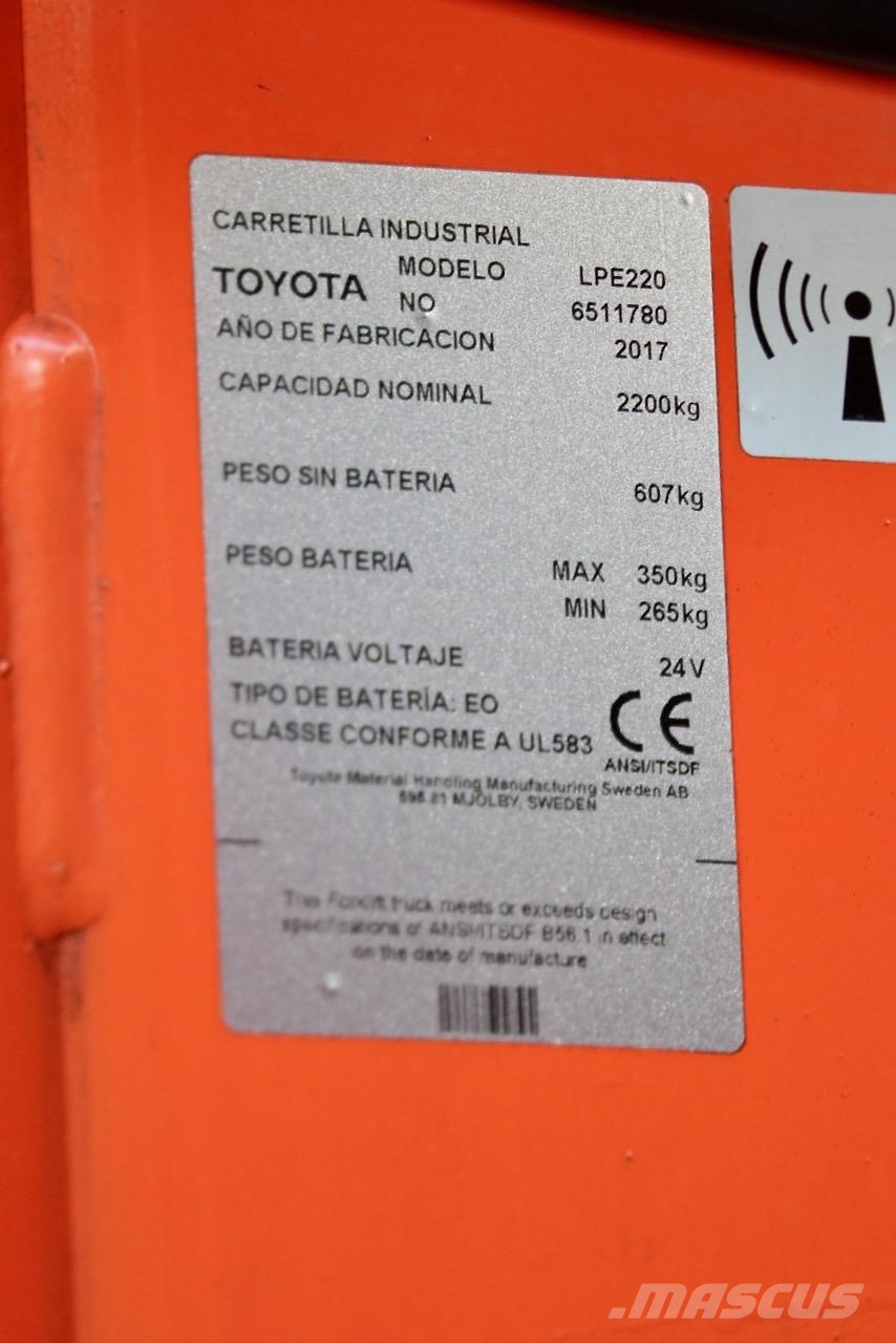 BT LPE 220 1590x550mm Elektriskie palešu ratiņi ar platformu