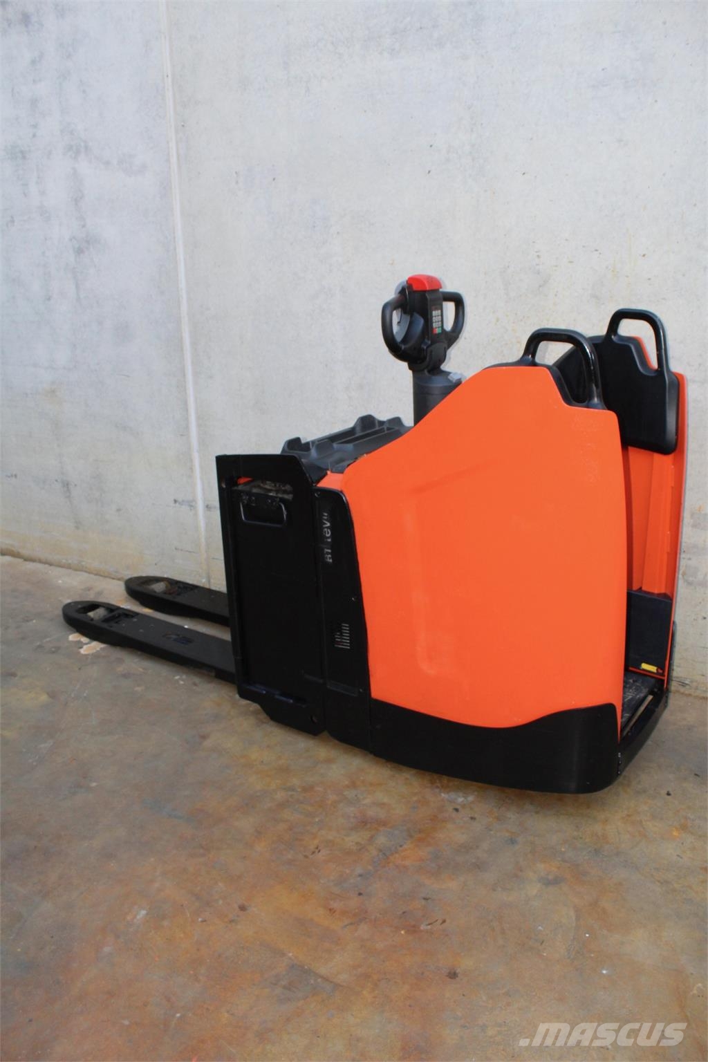 BT LPE200 Porta-paletes com plataforma