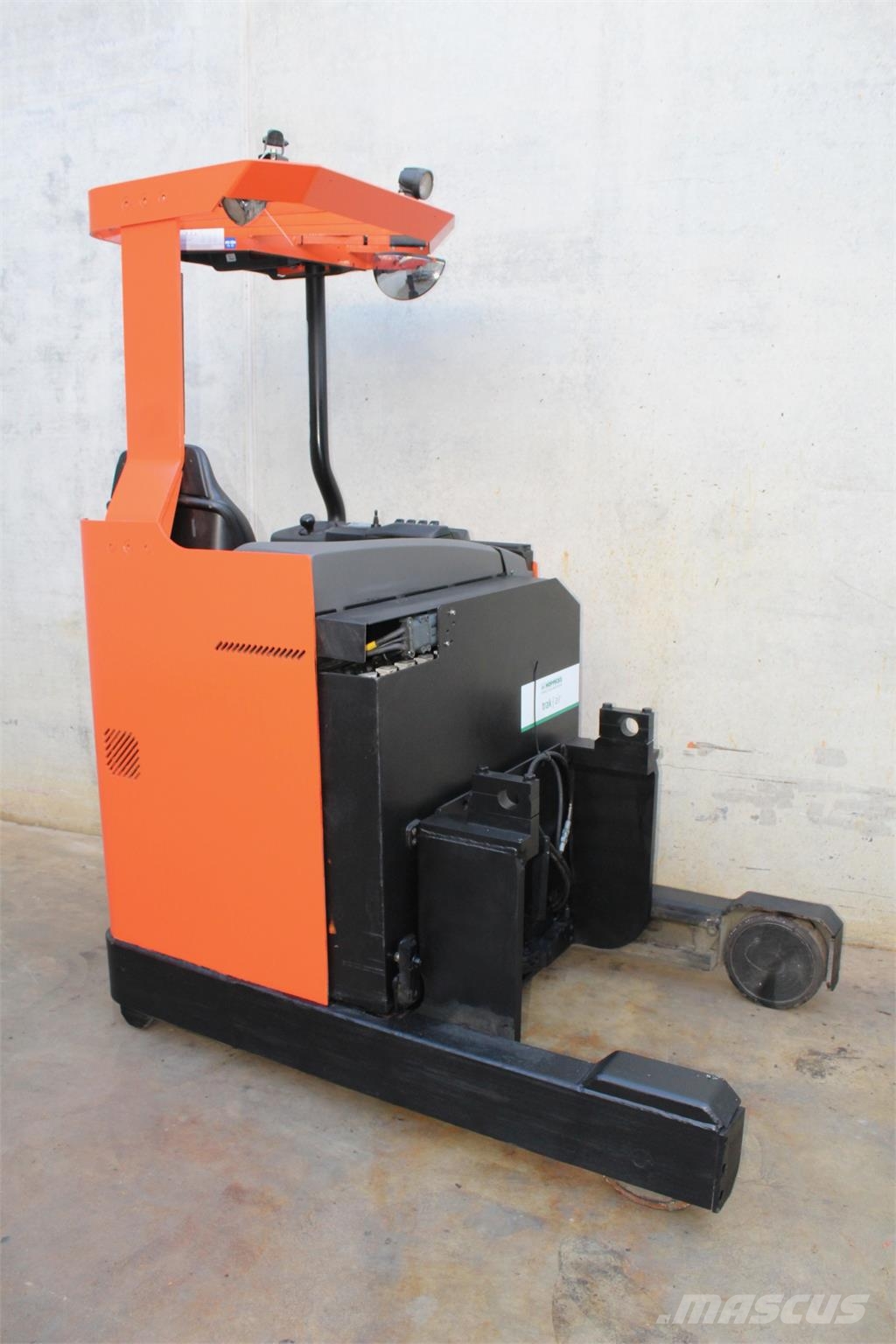 BT RRE 160 MC Stivuitor cu catarg retractabil