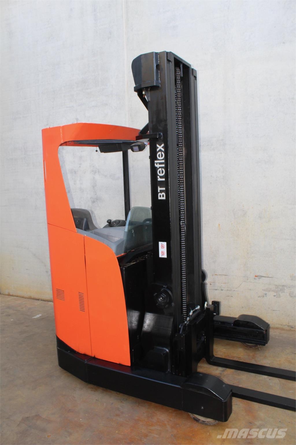 BT RRE160 Empilhadores Elevadores
