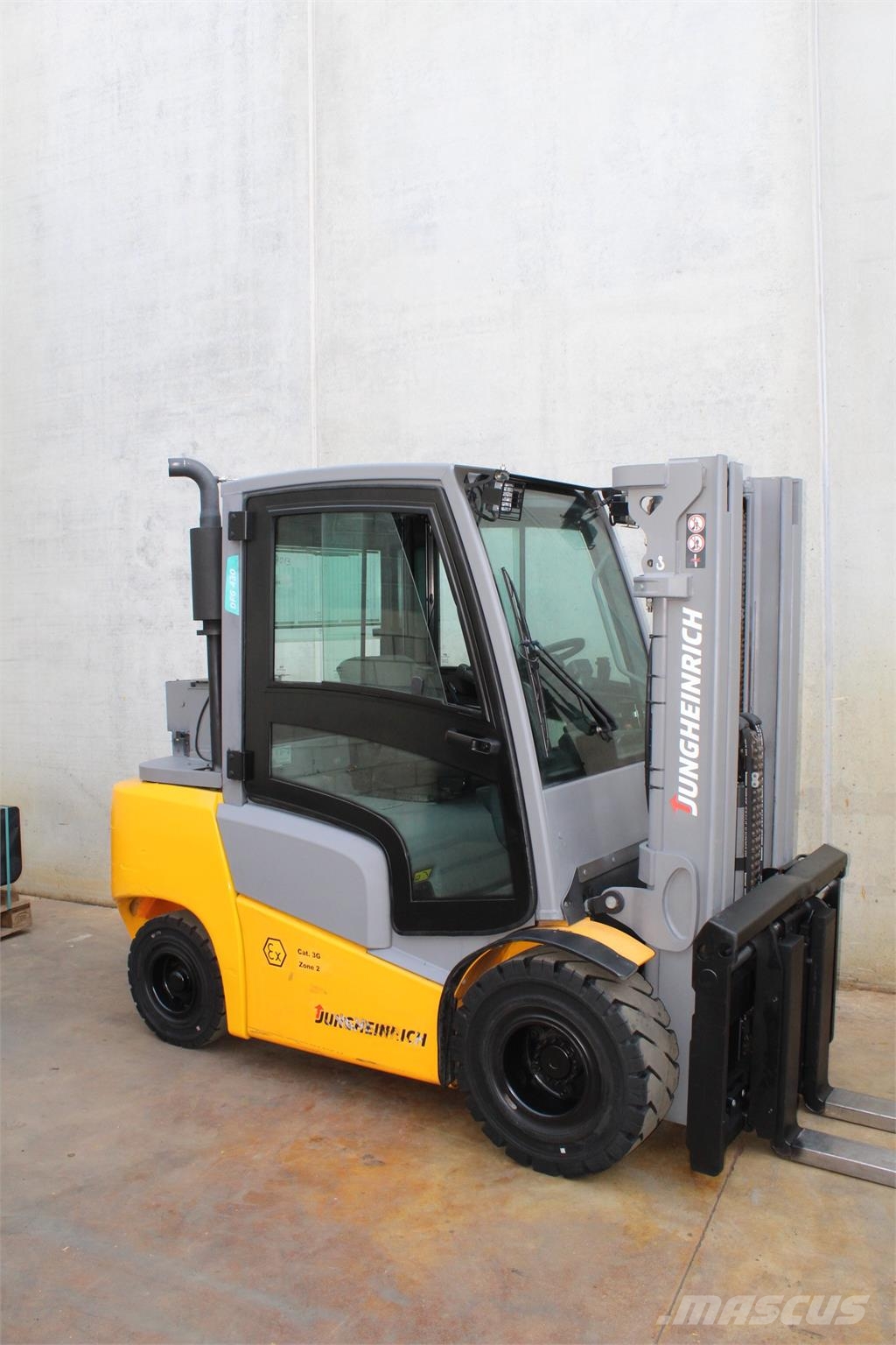 Jungheinrich DFG 430 440 DZ Chariots diesel