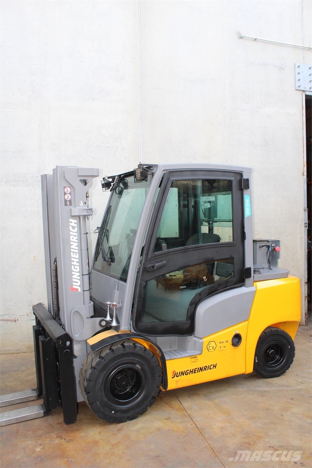 Jungheinrich DFG 430 440 DZ Chariots diesel