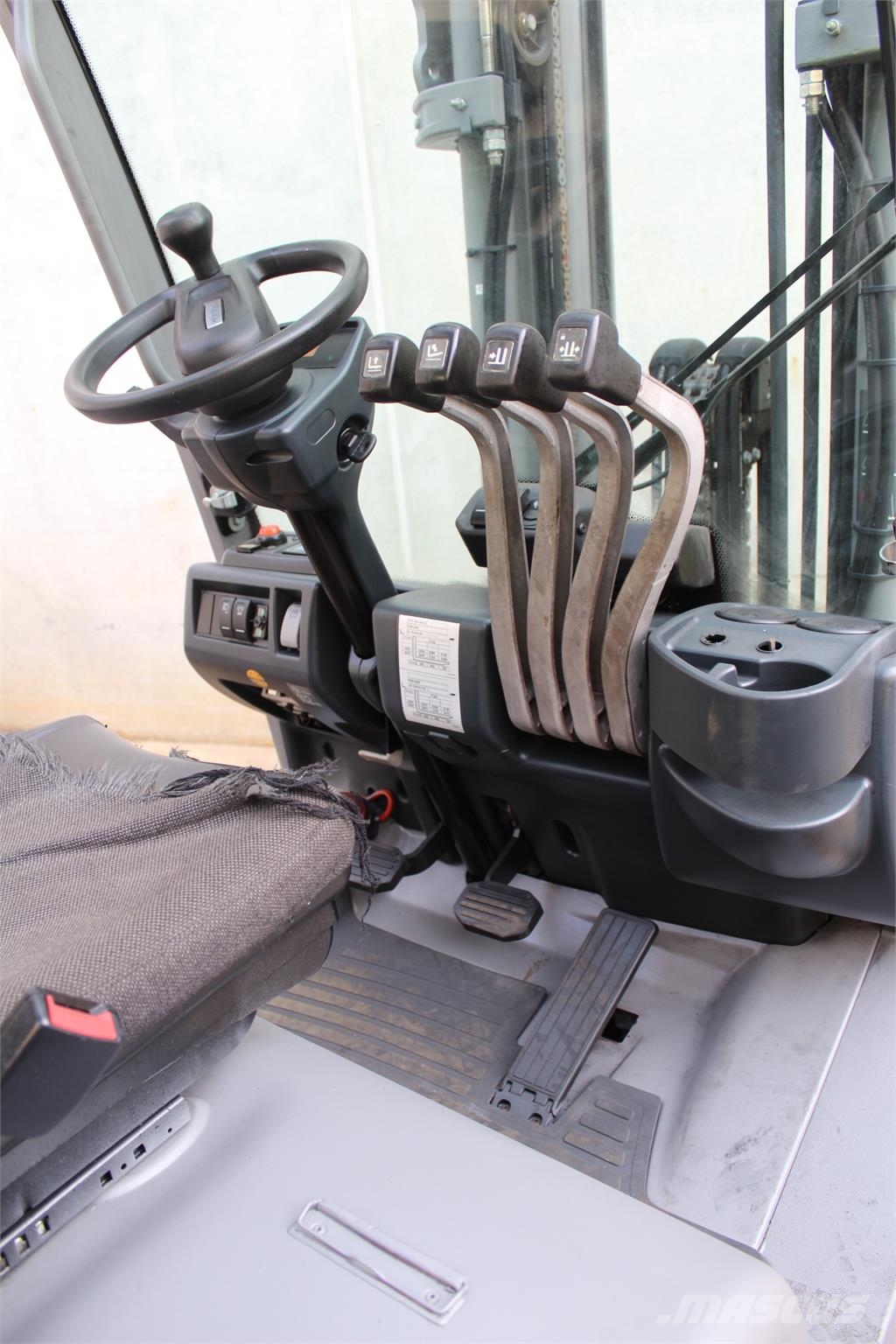 Jungheinrich DFG 430 440 DZ Chariots diesel