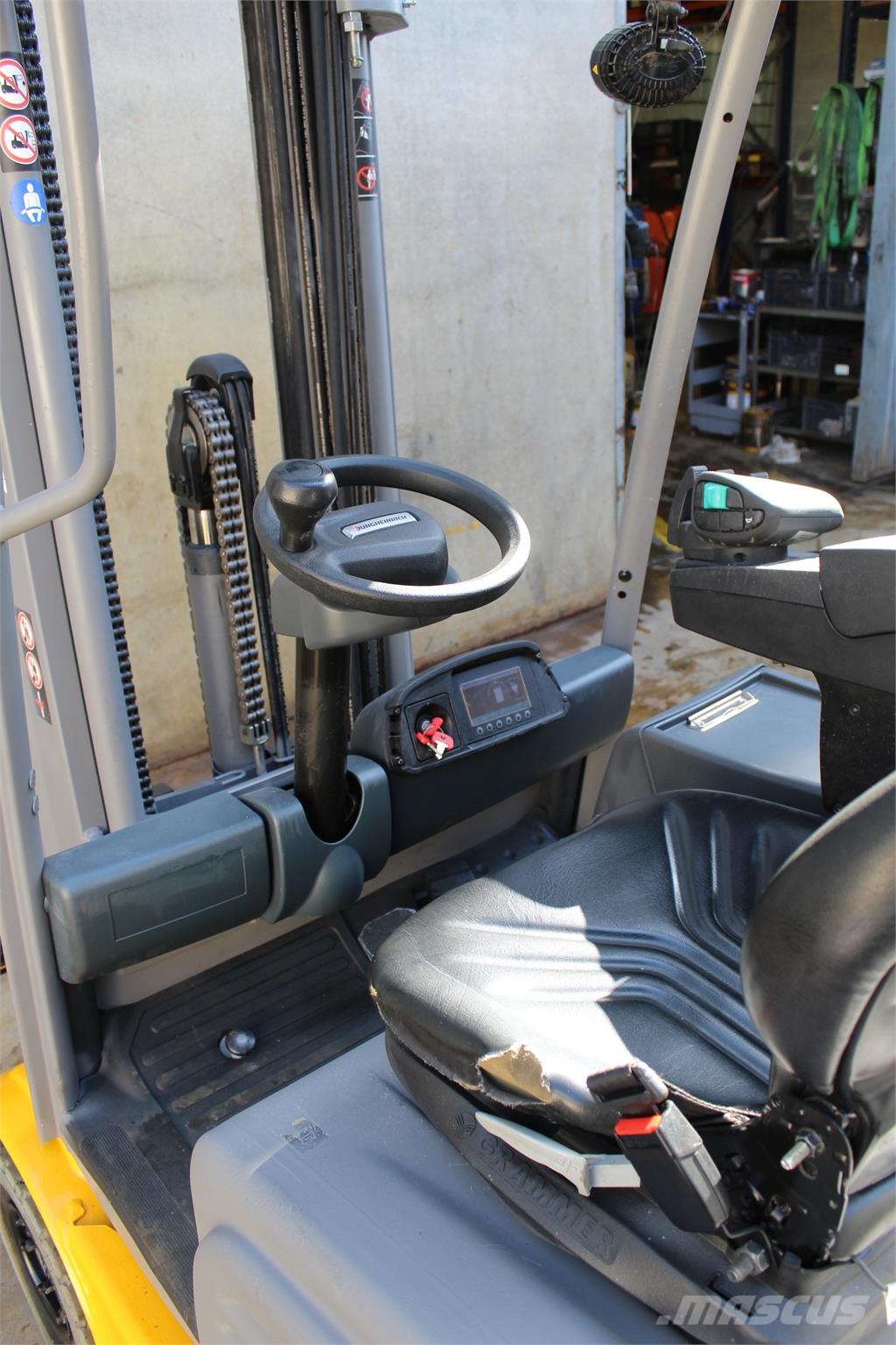 Jungheinrich EFG 213 464 DZ LI-ION Wózki elektryczne