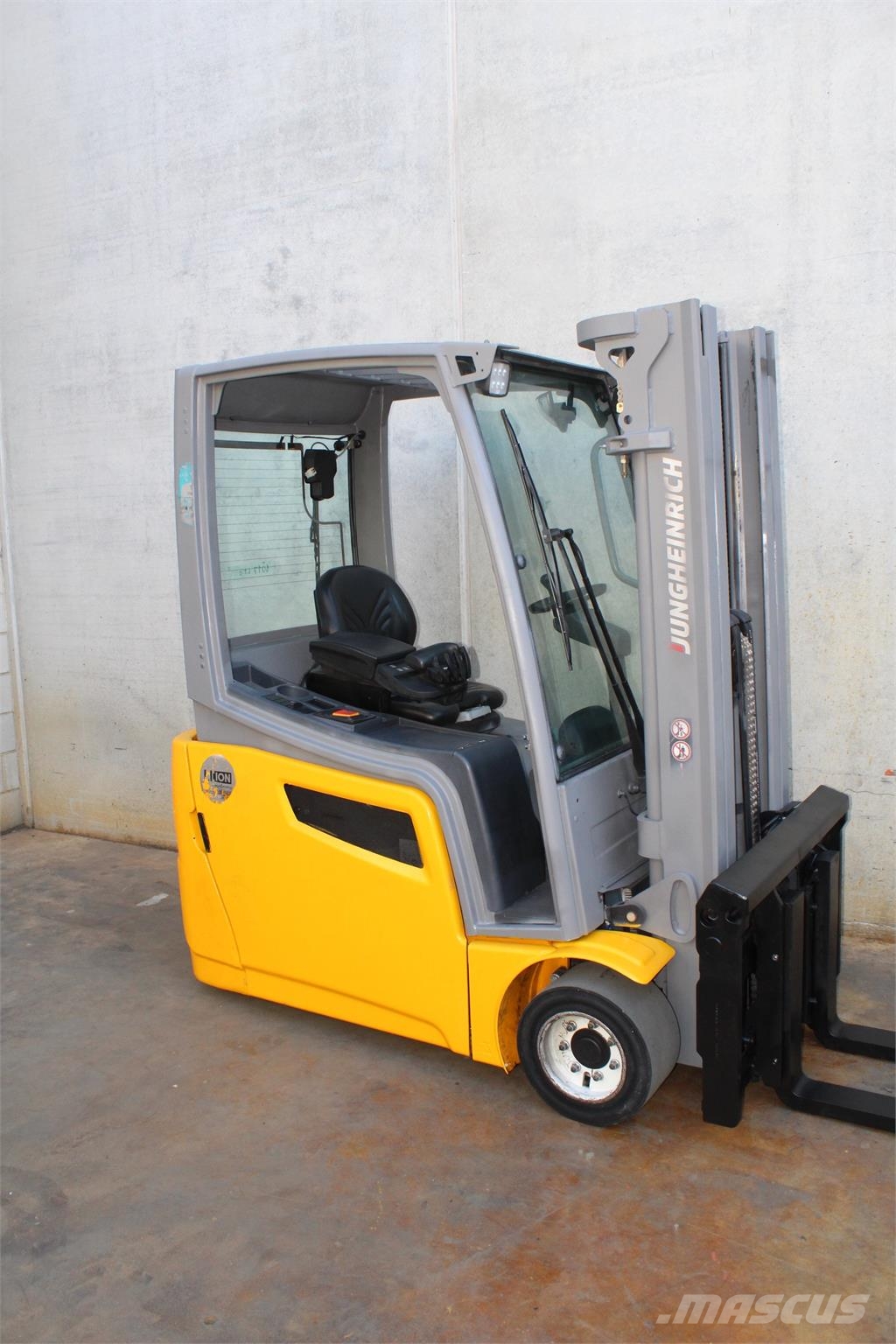 Jungheinrich EFG 218 440 DZ LI-ION Elektrische heftrucks