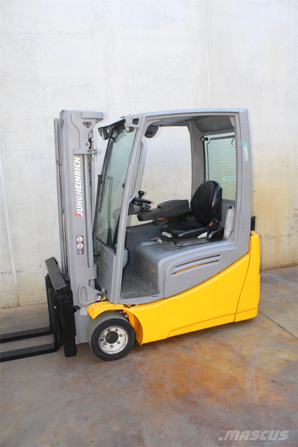 Jungheinrich EFG 218 440 DZ LI-ION Elektrische heftrucks