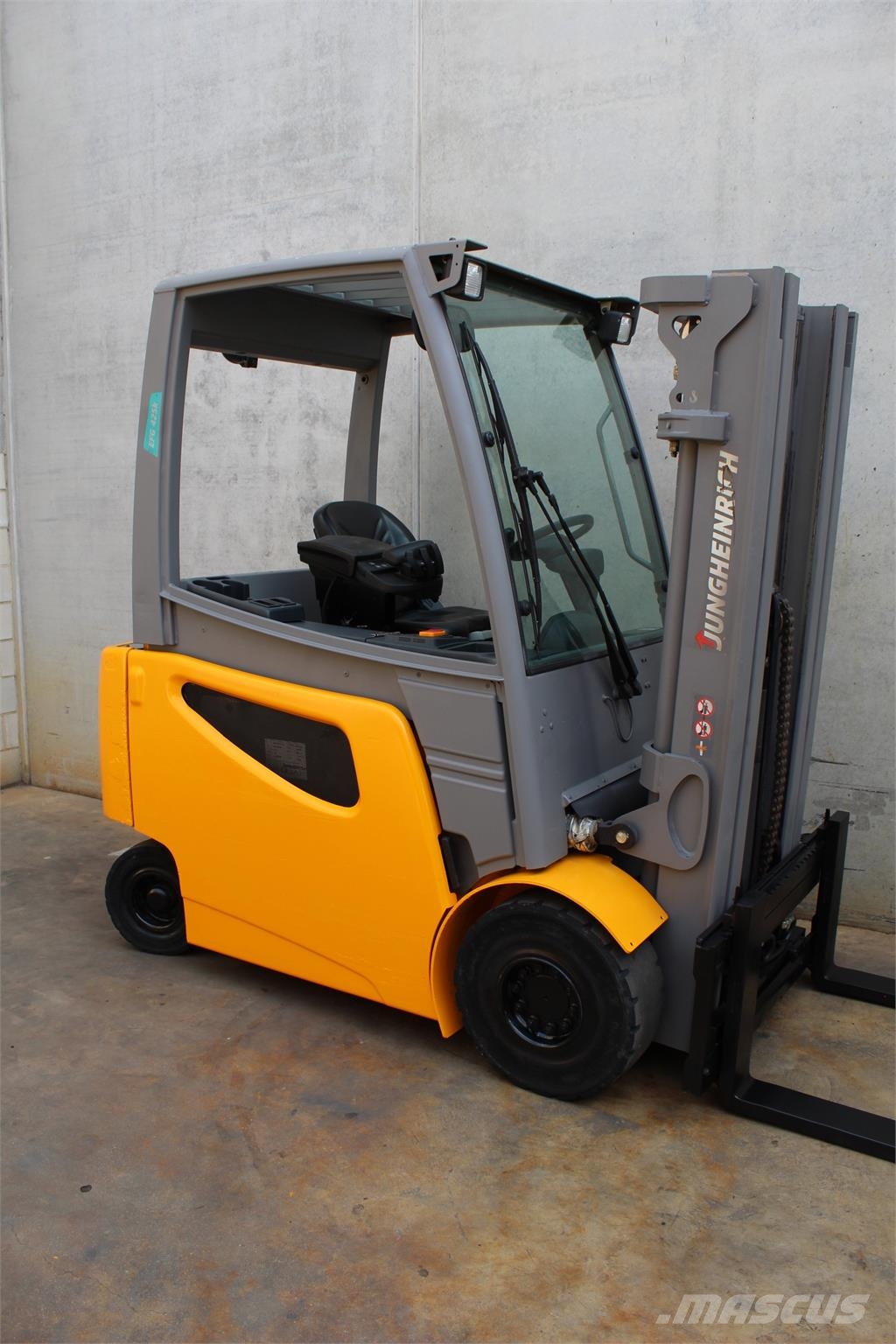 Jungheinrich EFG 425 440 DZ شاحنات ذات رافعات شوكية تعمل بالكهرباء