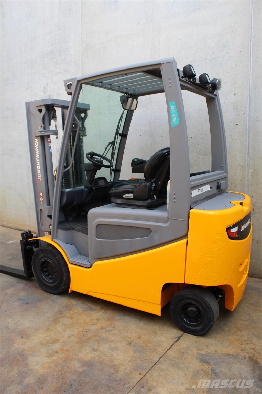 Jungheinrich EFG 425 440 DZ شاحنات ذات رافعات شوكية تعمل بالكهرباء