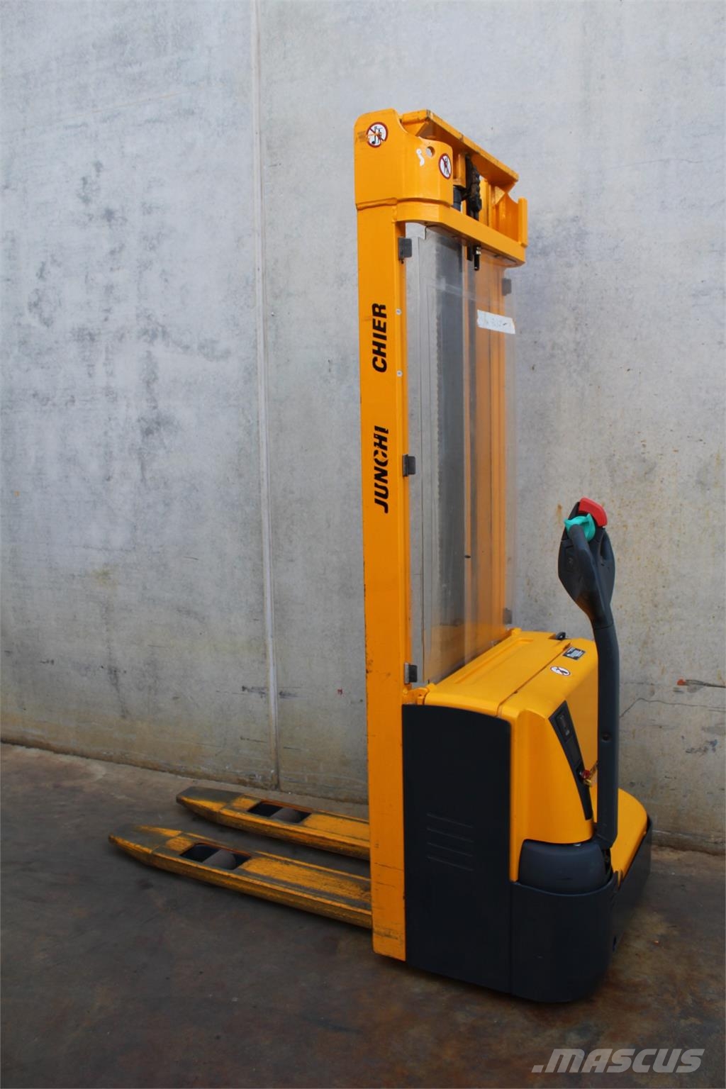 Jungheinrich EJC 112 360 ZT Apiladores eléctricos autopropulsados