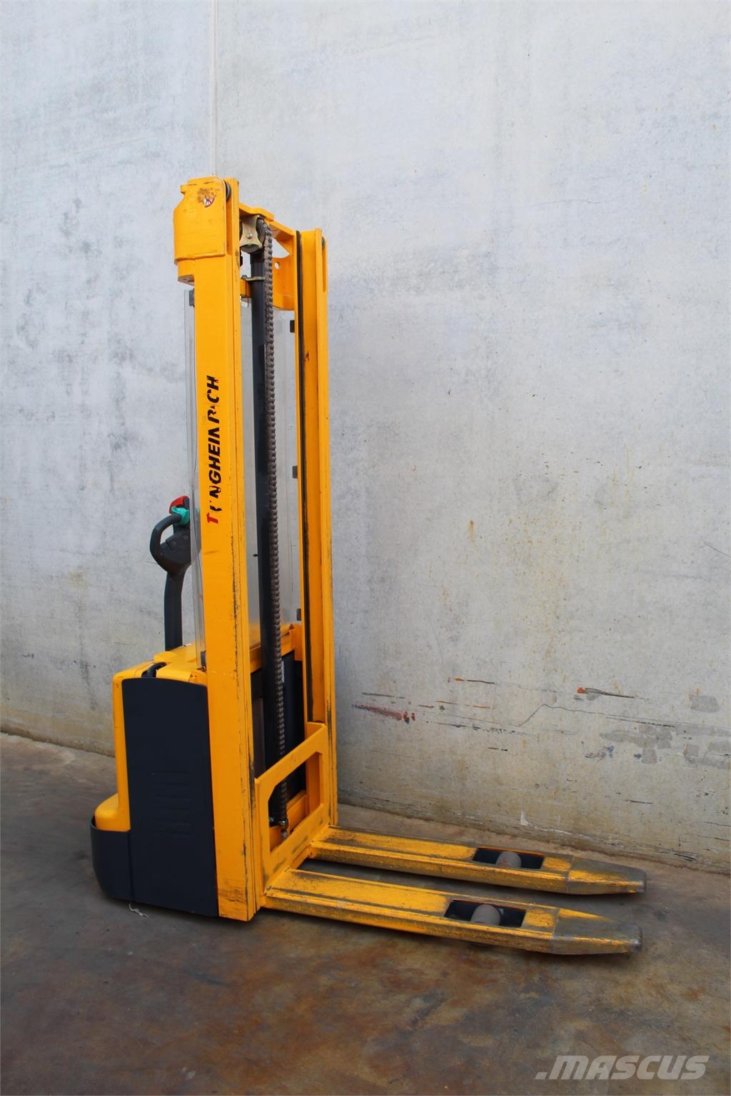 Jungheinrich EJC 112 360 ZT Apiladores eléctricos autopropulsados