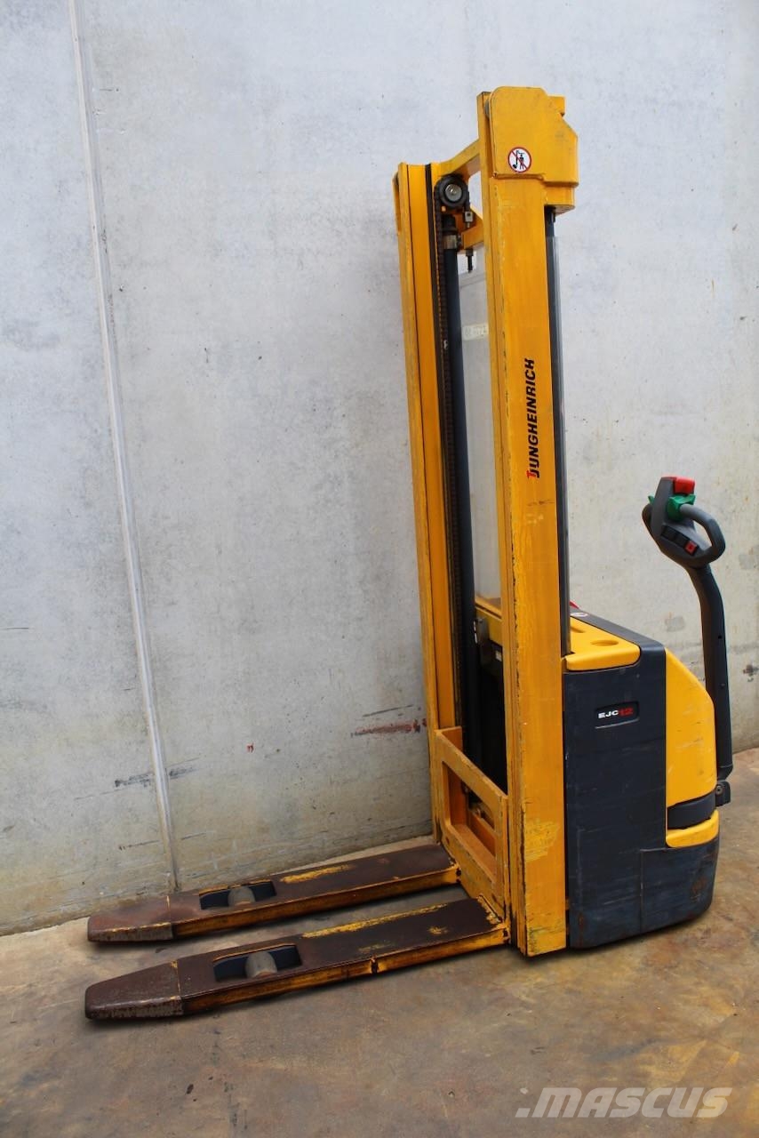 Jungheinrich EJC 12 360 ZT Stand-in stackers