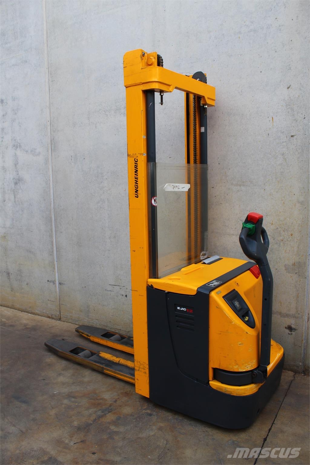 Jungheinrich EJC 12 360 ZT Stand-in stackers