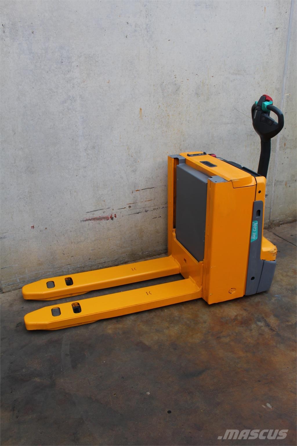 Jungheinrich EJE C20 Transpaleta manuala