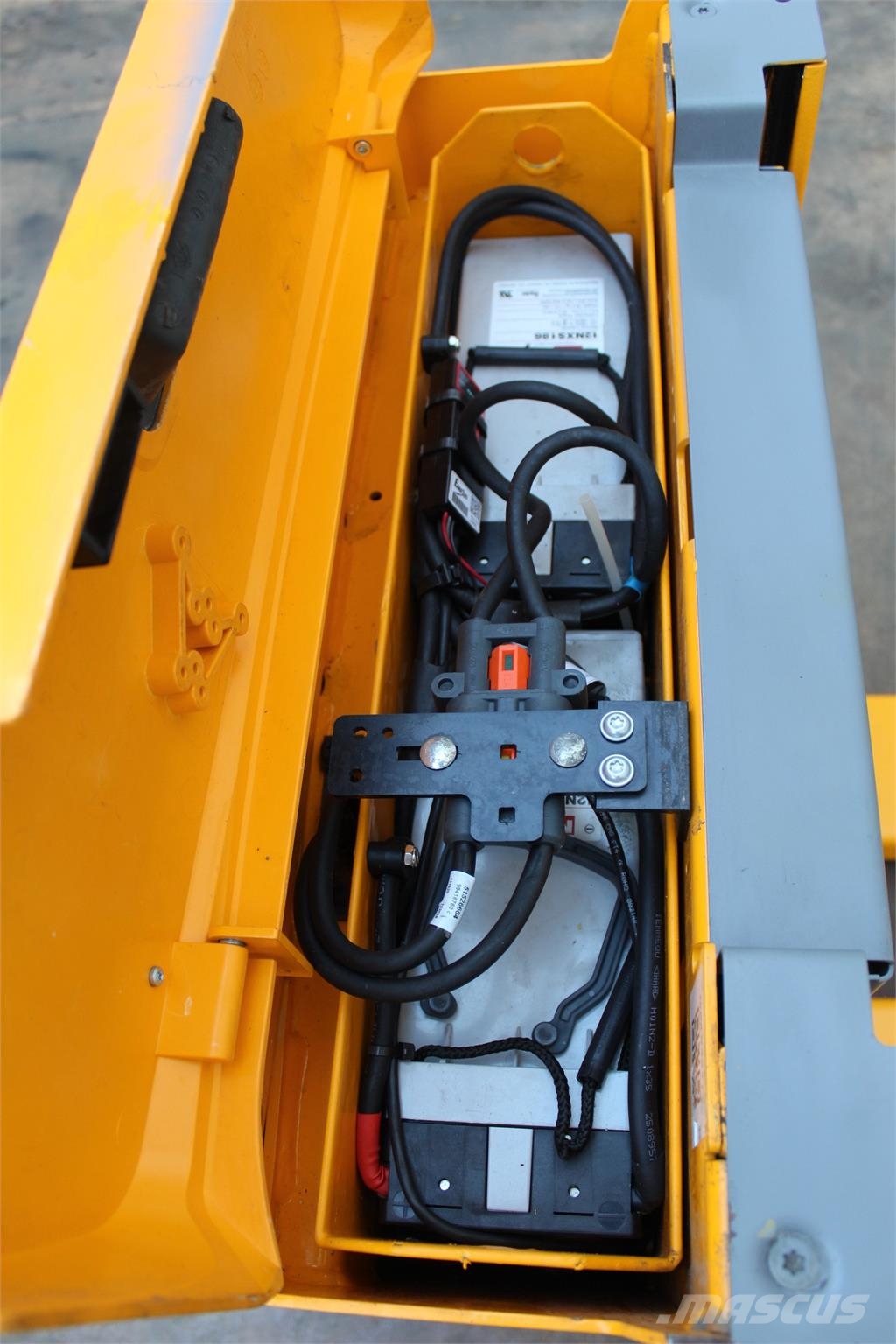 Jungheinrich EJE C20 Transpaleta manuala