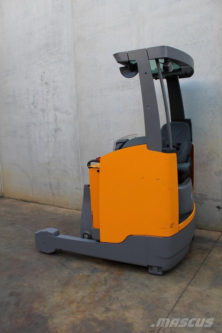 Jungheinrich ETV 216 941 DZ Reachtruck voor hoog niveau