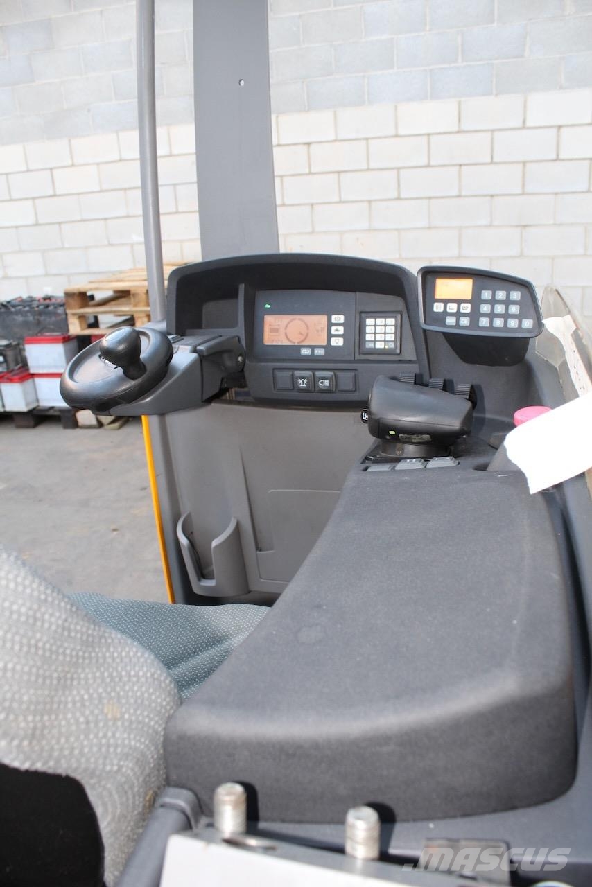 Jungheinrich ETV 216 941 DZ Reachtruck voor hoog niveau