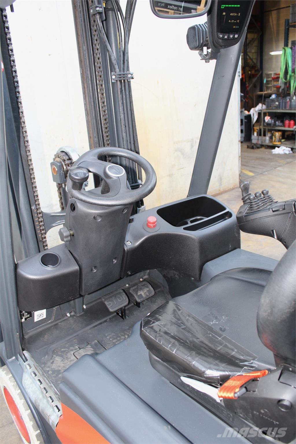 Linde E16C-02 전동 지게차