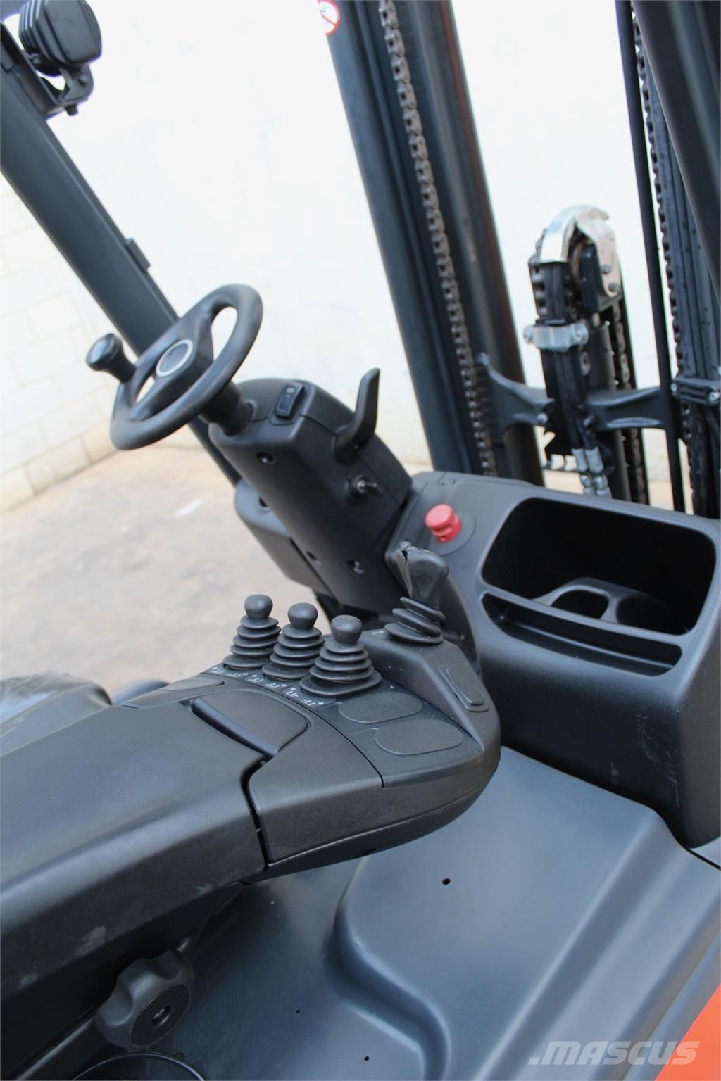 Linde E16C-02 전동 지게차