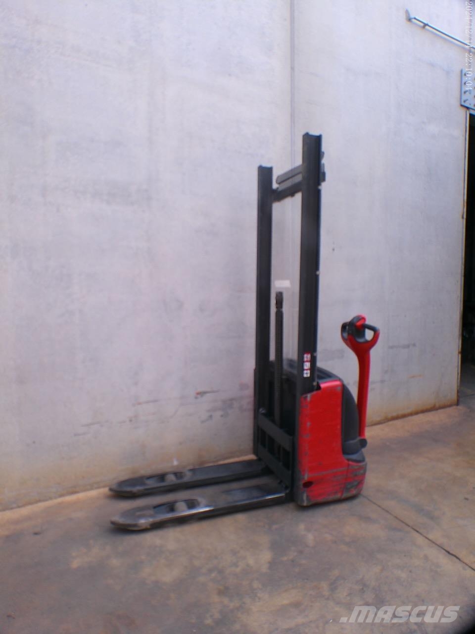 Linde L 10 Ajettavat pinoamisvaunut