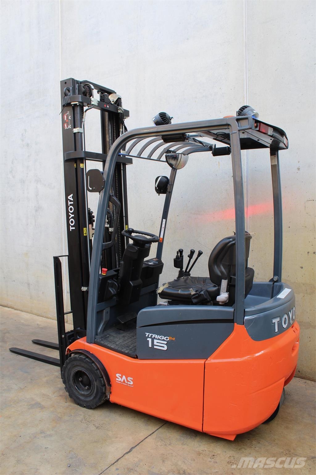 Toyota 7FBEST15 Electric forklifts