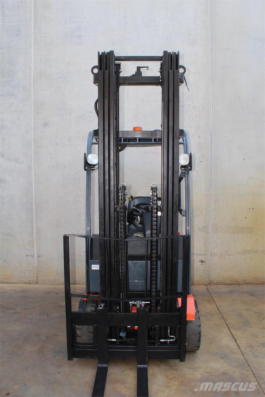 Toyota 7FBEST15 Electric forklifts