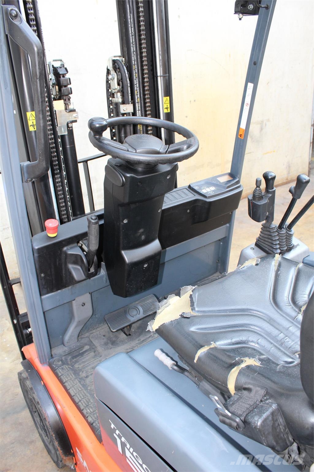 Toyota 7FBEST15 Electric forklifts