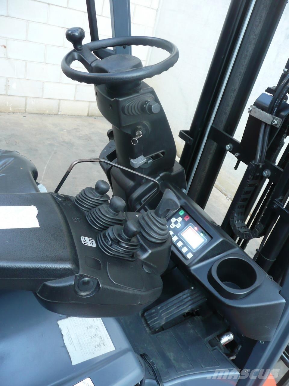 Toyota 8FBE15T Električni viličarji