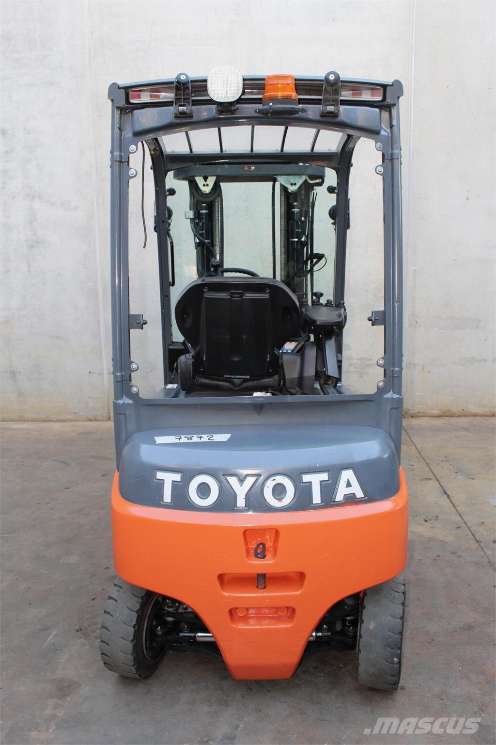 Toyota 8FBM16T Електронавантажувачі