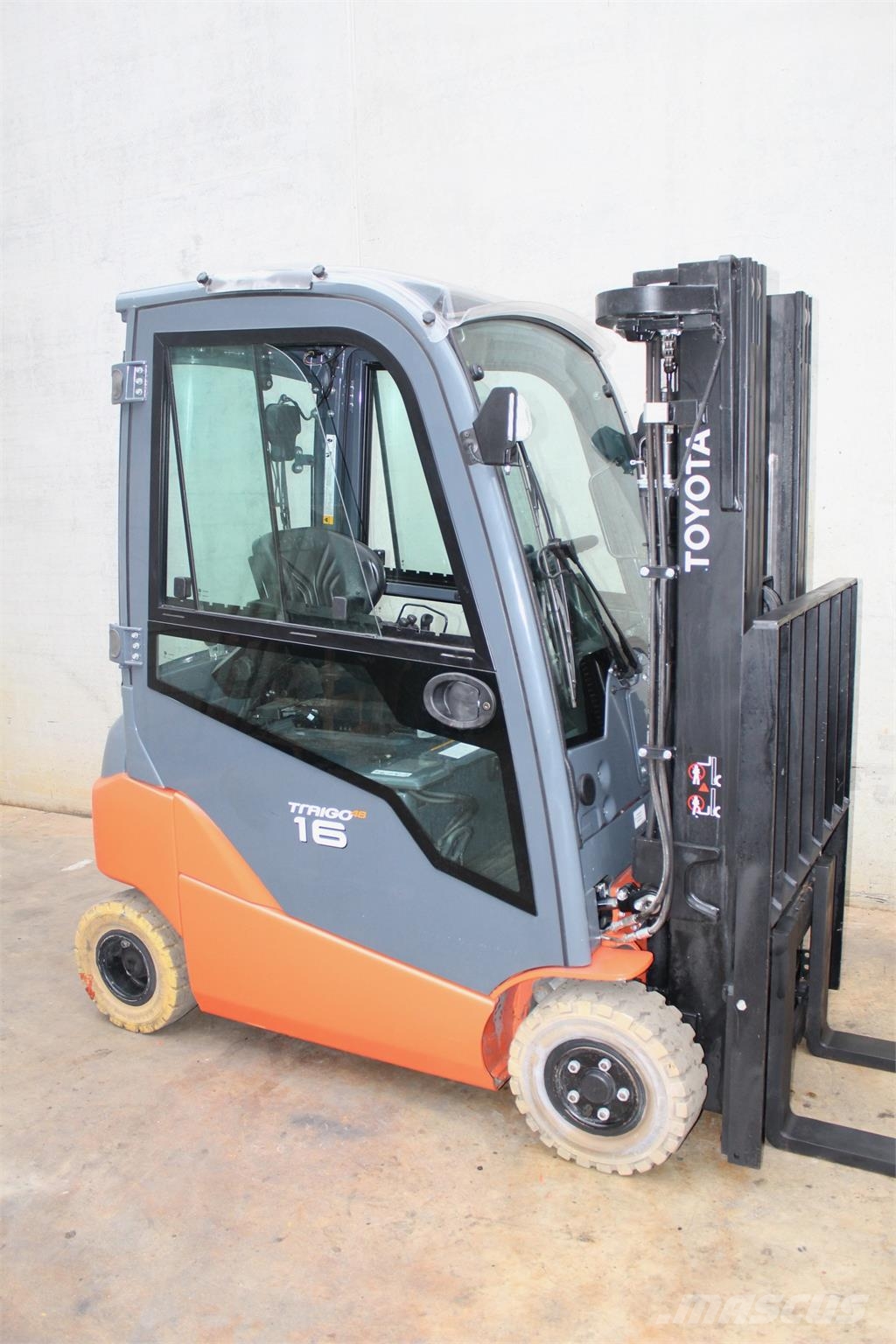 Toyota 8FBMK16T Electric forklifts