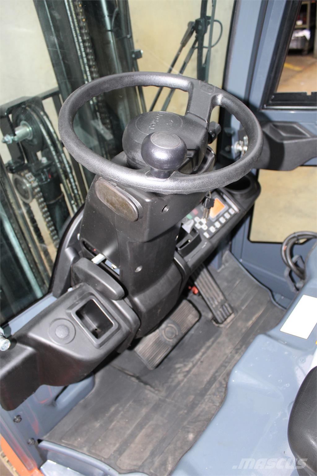 Toyota 8FBMK16T Electric forklifts