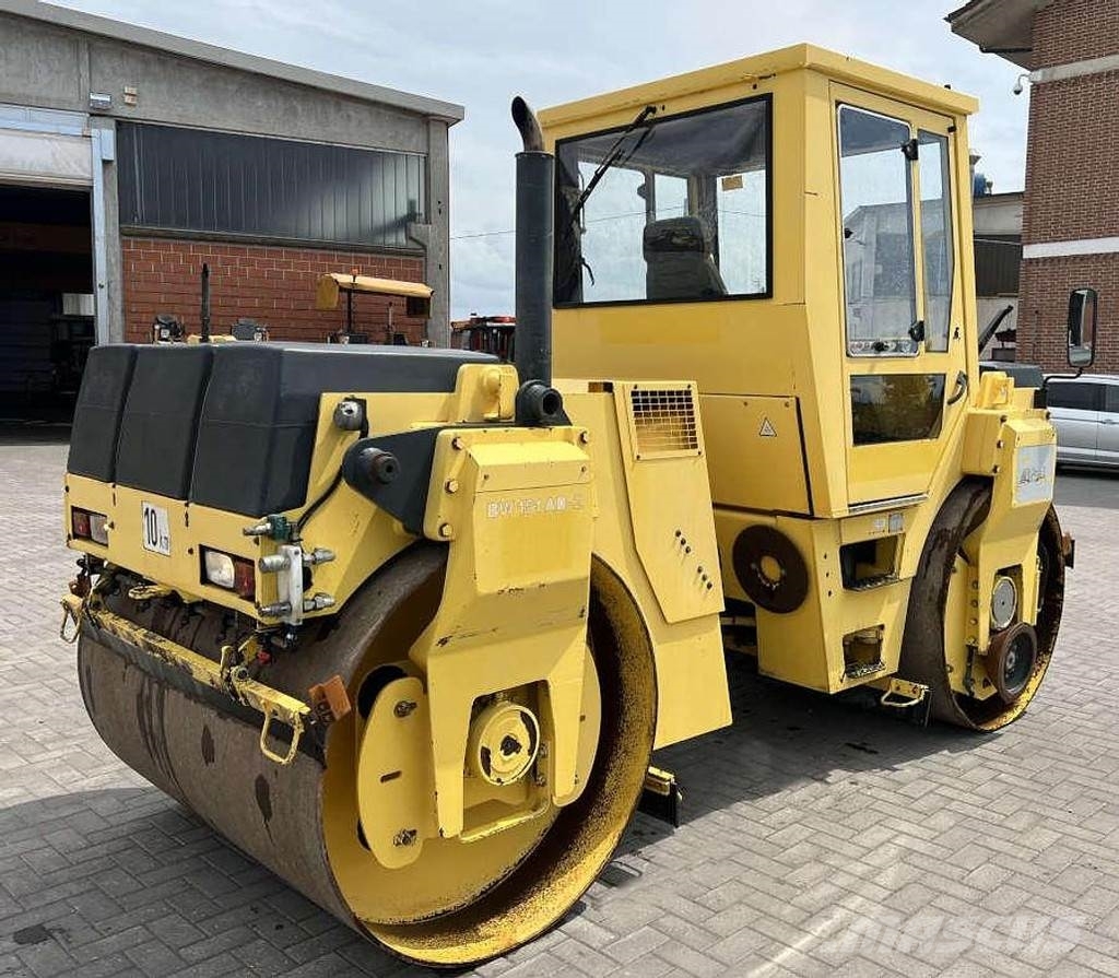Bomag BW 151 AD-2 Двойни барабанни ролки