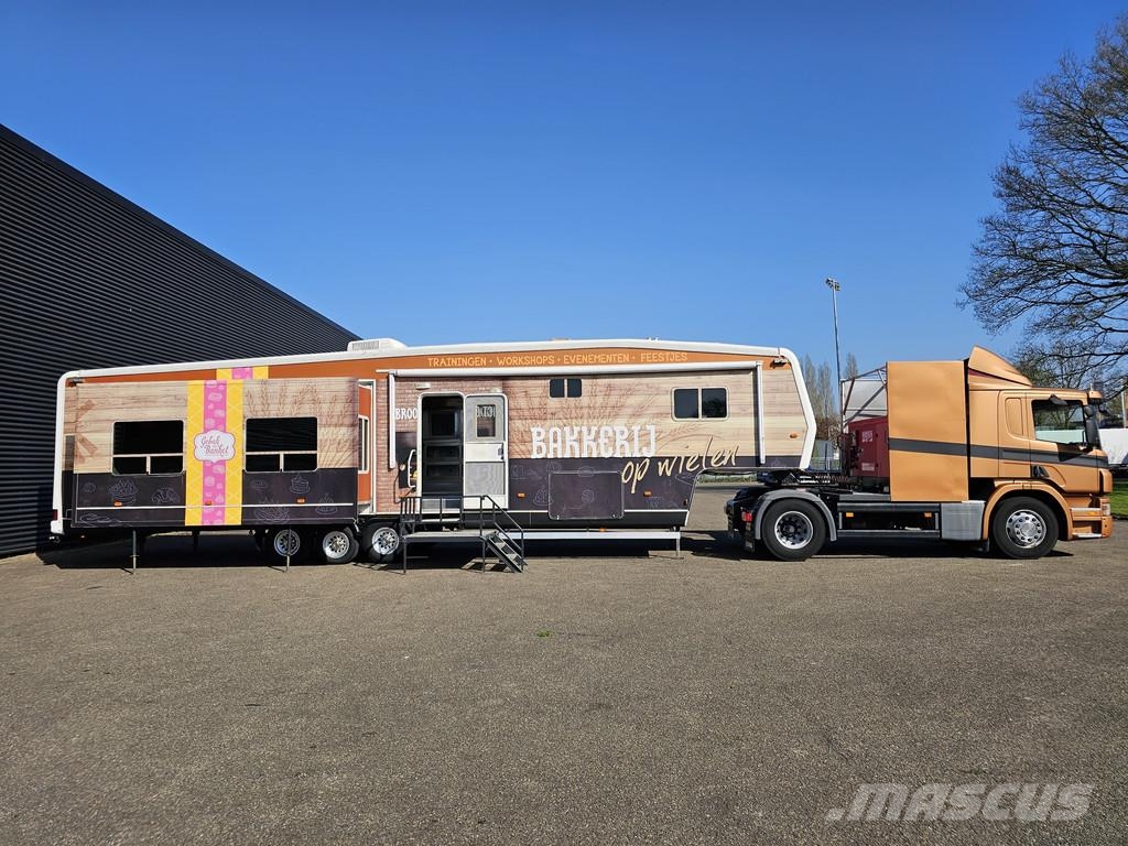 Scania 2 X SLIDE OUT / CAMPER / WOHNMOBIL Други полуремаркета