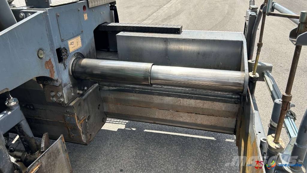 Vögele SUPER 1600-2 معدات السفلتة