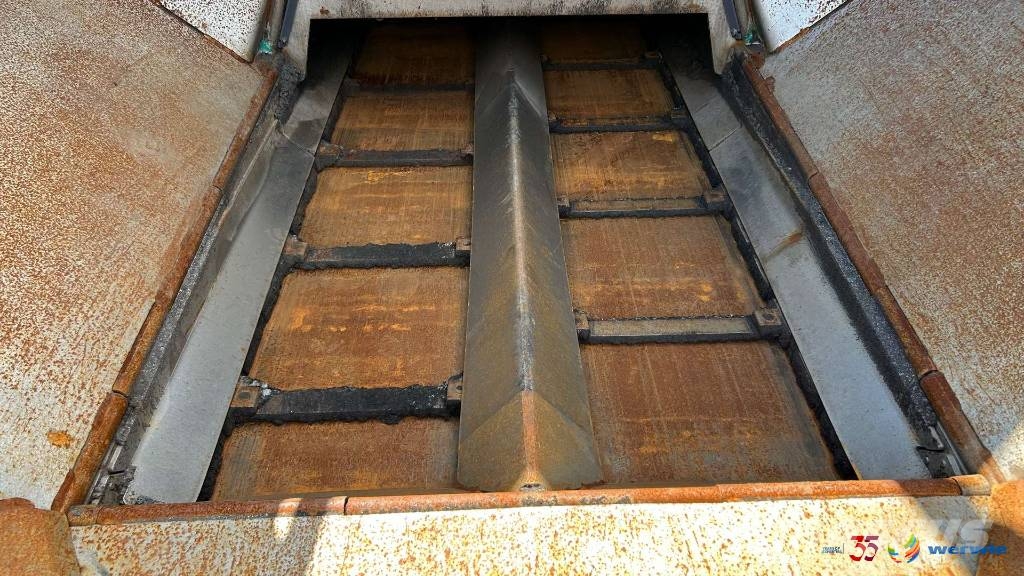 Vögele SUPER 1600-2 معدات السفلتة