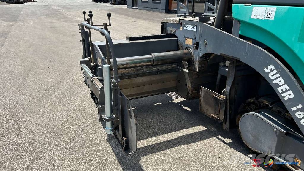 Vögele SUPER 1600-2 معدات السفلتة