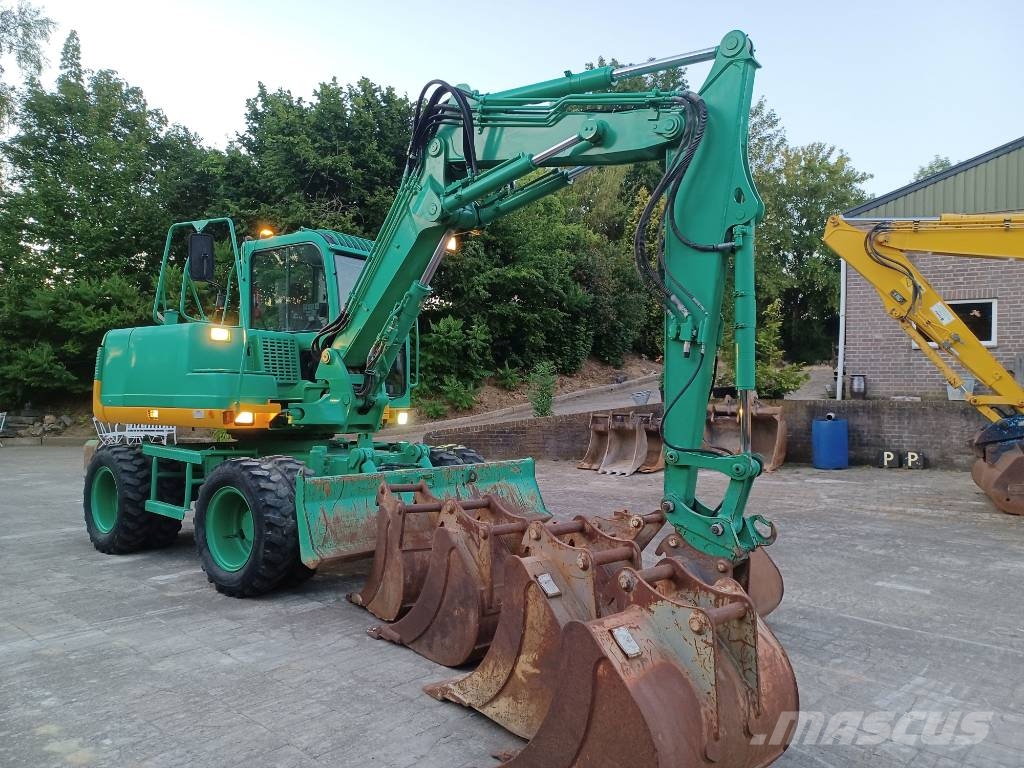 Takeuchi TB 175 W not TB 295 W Hjulgravere