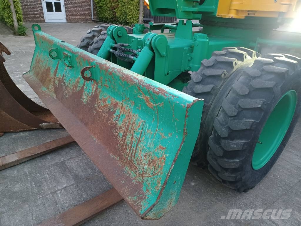 Takeuchi TB 175 W not TB 295 W Hjulgravere