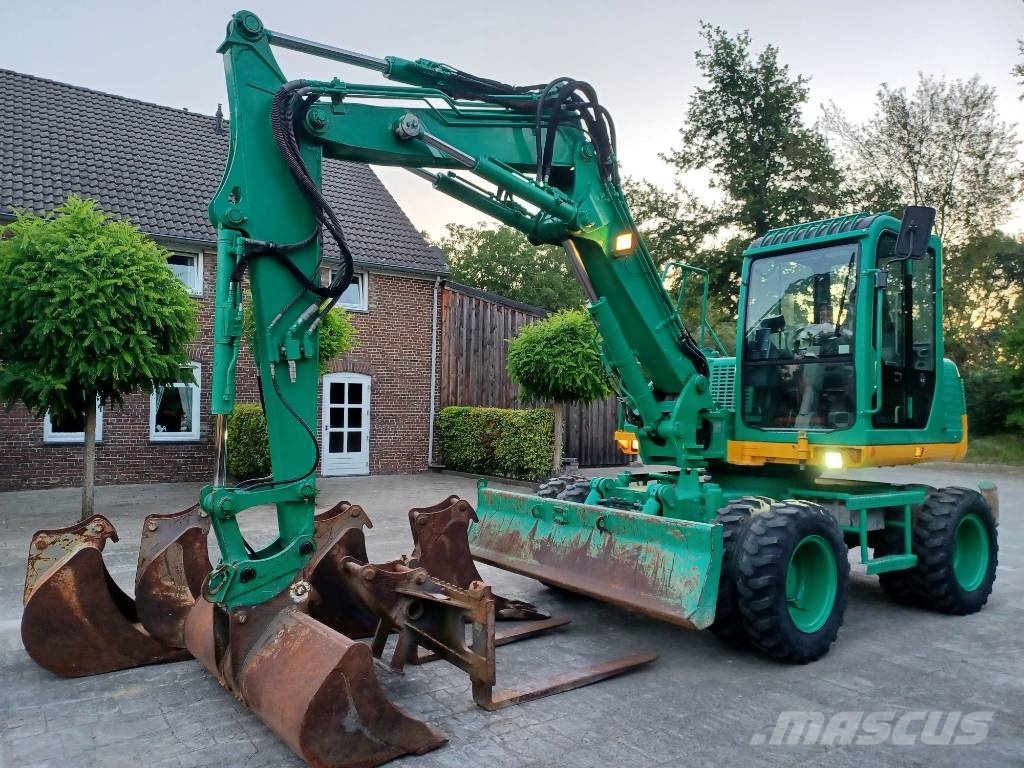 Takeuchi TB 175 W not TB 295 W Hjulgravere