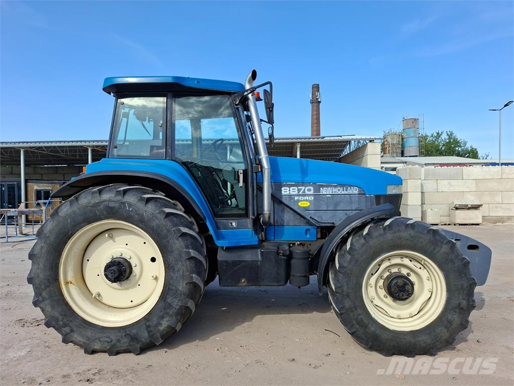 New Holland 8870 4X4 Entreprenør - Andet