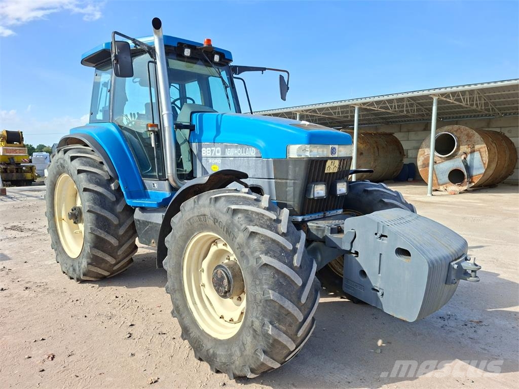 New Holland 8870 4X4 Entreprenør - Andet