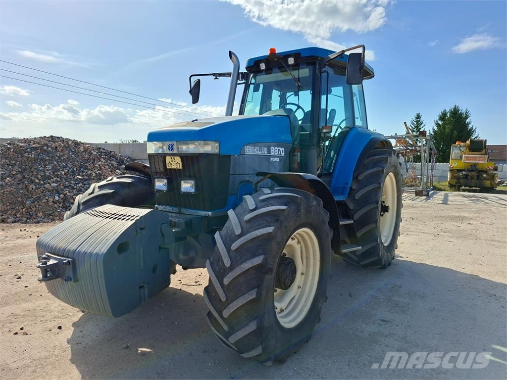 New Holland 8870 4X4 Entreprenør - Andet