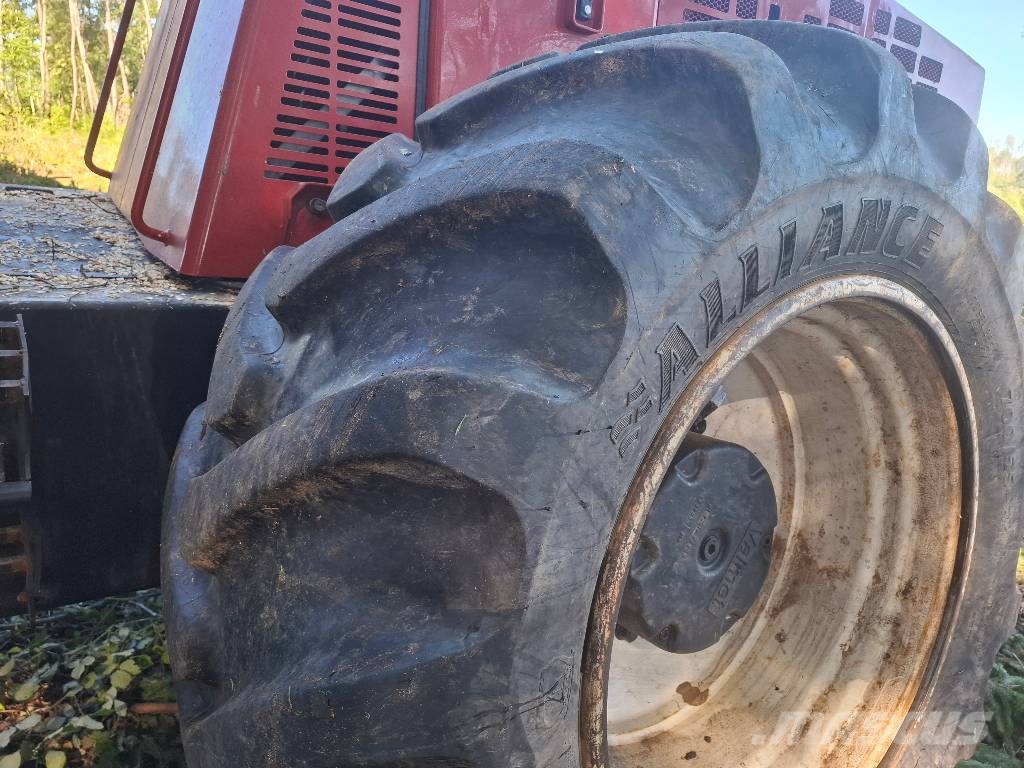 Valmet 911.3 Betakarítók