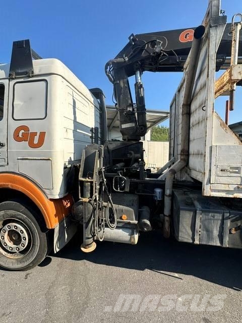 Mercedes-Benz 1644/48 mit Ladekran HIAB 300-5 شاحنات الرافعات