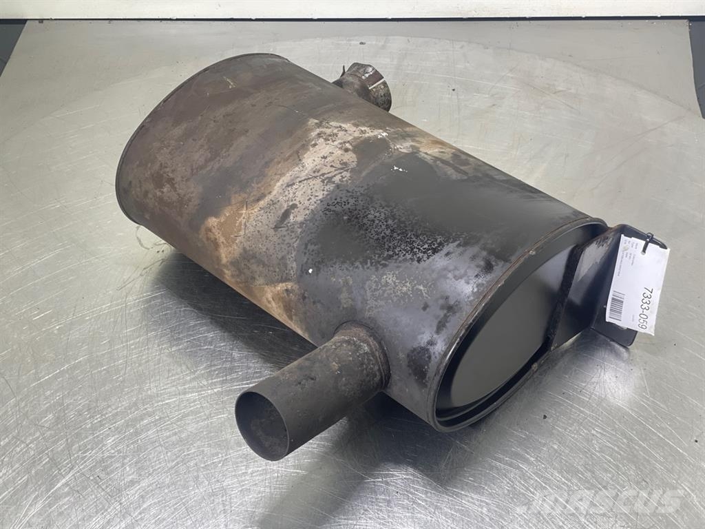CAT 924G - Exhaust/Auspuff/Uitlaat Motori